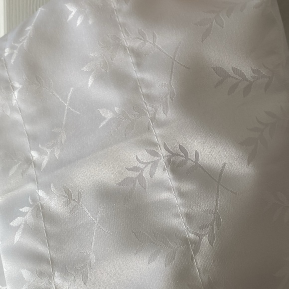 2 pc Window Curtain 42”x84” each - Picture 3 of 7